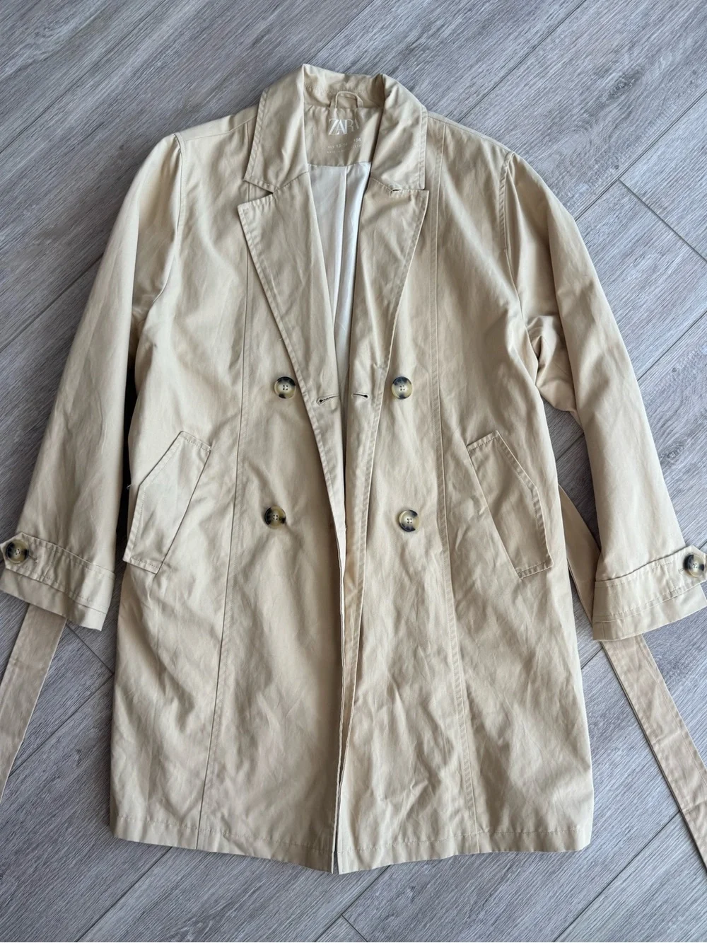 Zara classic beige